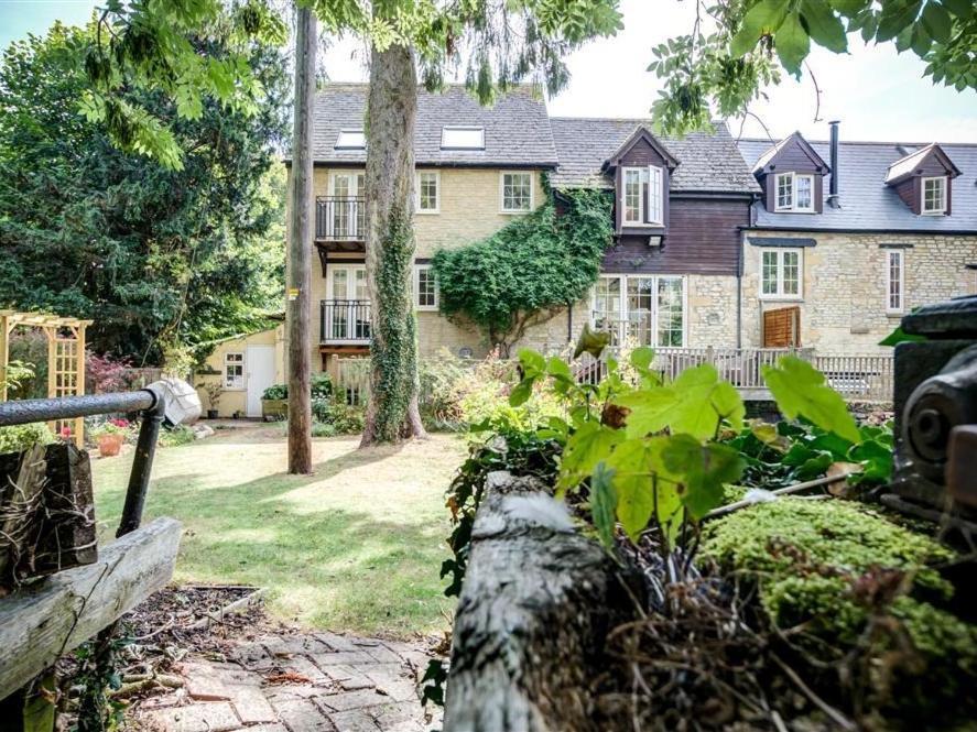 Lime Tree Villa Burford Bagian luar foto