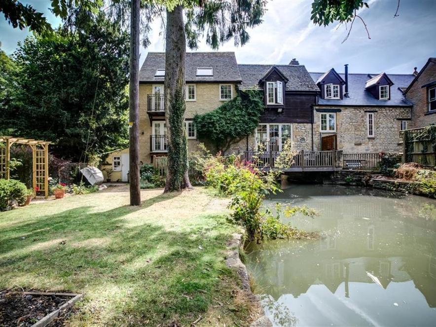 Lime Tree Villa Burford Bagian luar foto