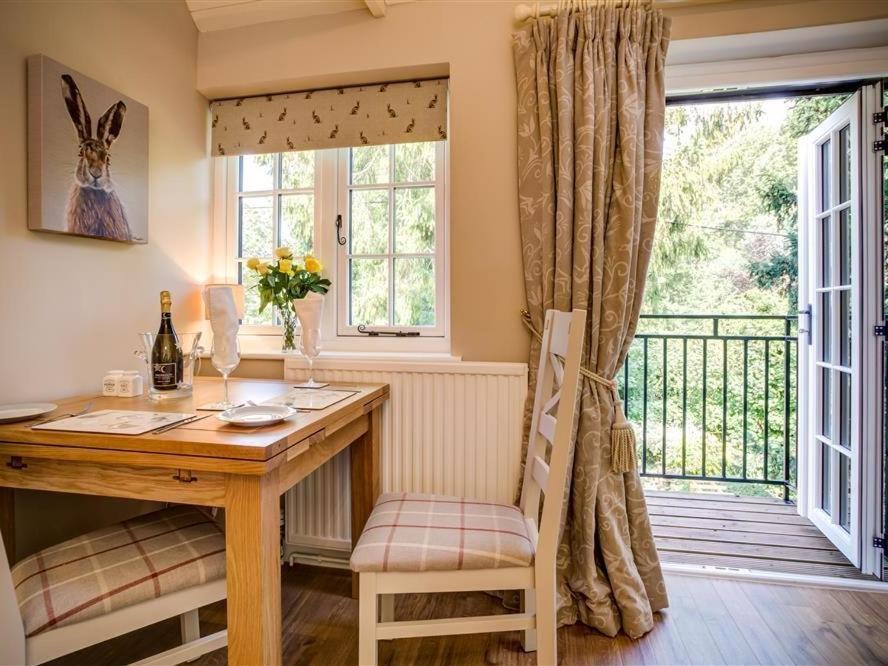 Lime Tree Villa Burford Bagian luar foto